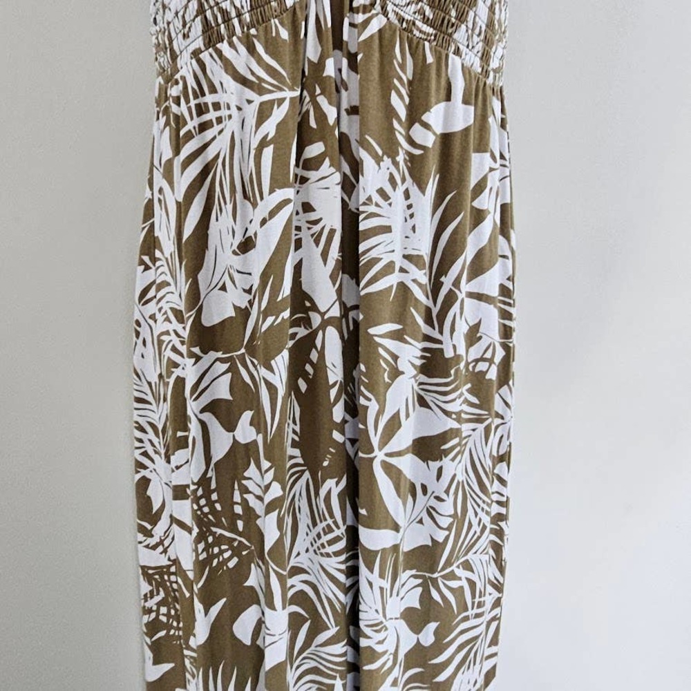 Tommy Bahama Maxi Dress Smocked Halter Hawaiian Floral Print Flowy Size SP - Picture 7 of 16
